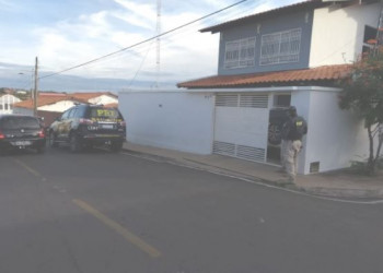 Gaeco deflagra operação e cumpre mandados de prisão em Elesbão Veloso e Teresina